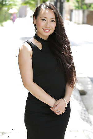 Who want to fuck the cheating wife Aya Shiina ?